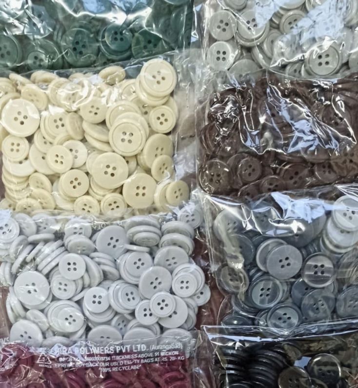 Buttons Buttons